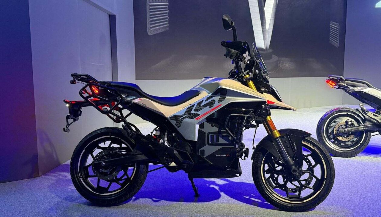 Ultraviolette X47 Crossover